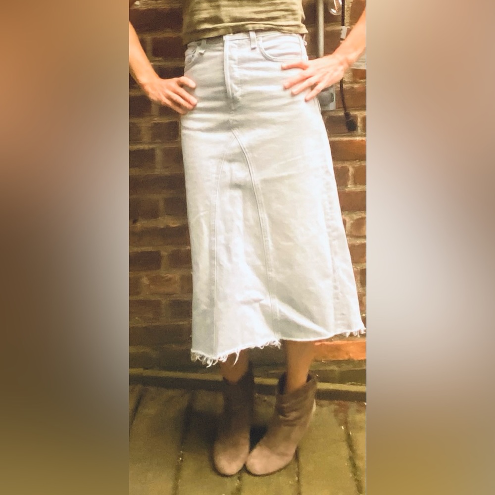 rag & bone high-rise midi A-line denim skirt in Anchor Gray. Size 23. NWT.